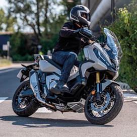 X-ADV